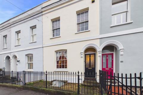 4 bedroom terraced house for sale, Bath Parade, Cheltenham, Gloucestershire, GL53
