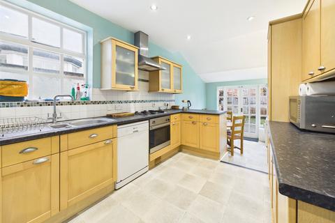 4 bedroom terraced house for sale, Bath Parade, Cheltenham, Gloucestershire, GL53