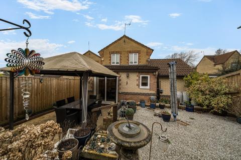 3 bedroom detached house for sale, Periwinkle Close, Pembroke Park, Swindon, SN2 2QH