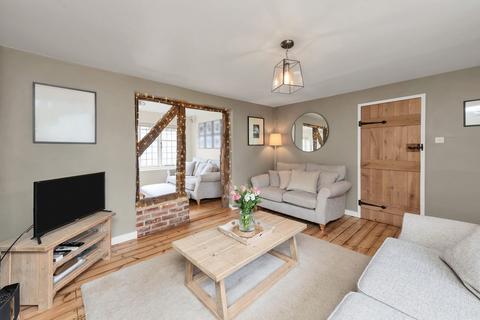 undefined, Moat Lane, Royston SG8