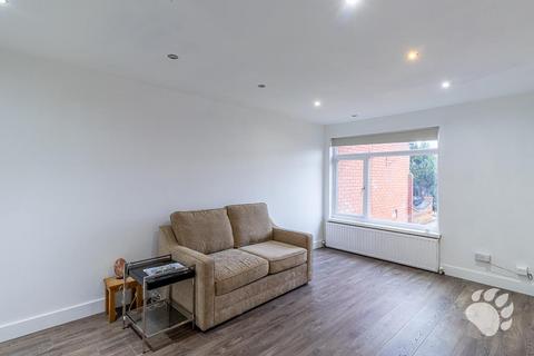 5 bedroom end of terrace house for sale, Brownlow Bend, Basildon SS14
