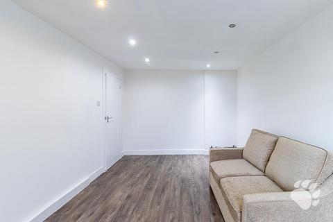 5 bedroom end of terrace house for sale, Brownlow Bend, Basildon SS14