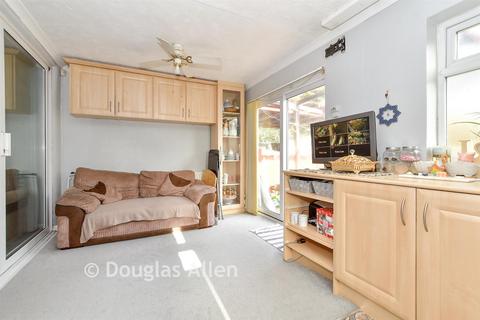 Chadwell Heath Lane, Chadwell Heath, Essex