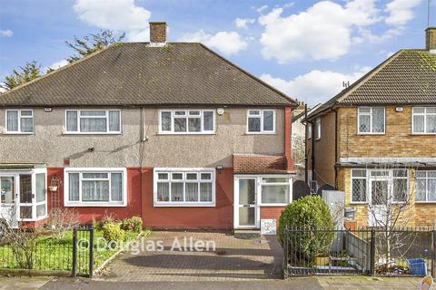 Chadwell Heath Lane, Romford RM6