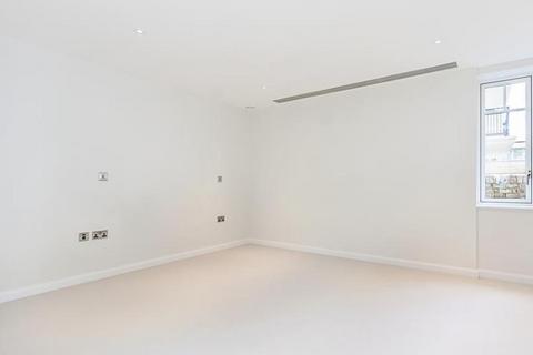 2 bedroom apartment to rent, Montagu Square, London W1H