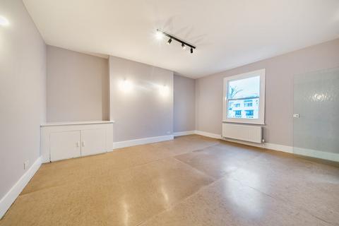 2 bedroom apartment for sale, Gayton Crescent, Hampstead Village, NW3
