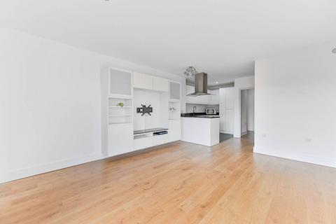 2 bedroom flat to rent, Skyline Court, Central Croydon, Croydon, CR0