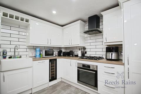 2 bedroom apartment for sale, South Ferry Quay, Merseyside L3