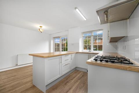 undefined, Cradley Close, Matchborough East B98
