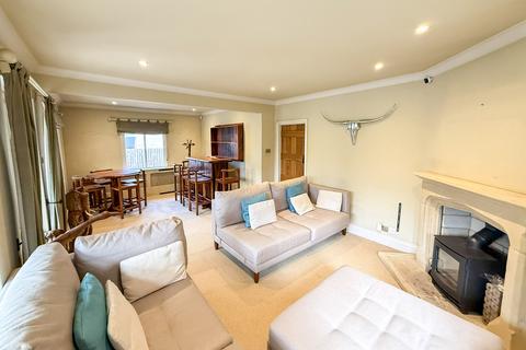 undefined, Wraysbury, Berkshire