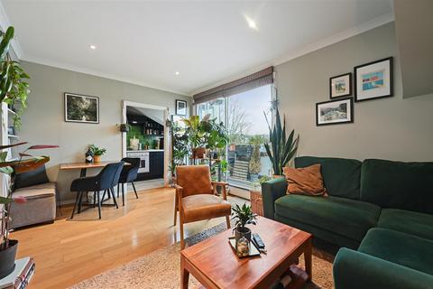 2 bedroom flat for sale, Elsham Road, London W6