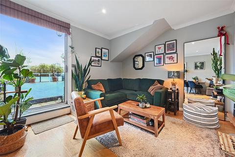 2 bedroom flat for sale, Elsham Road, London W6