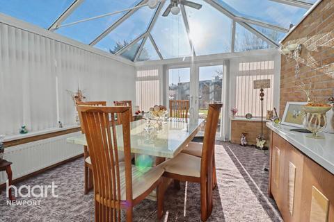 3 bedroom semi-detached house for sale, Tanybryn, Newport