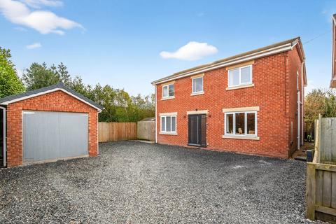 4 bedroom detached house for sale, Andrews Close, Chester, CH3