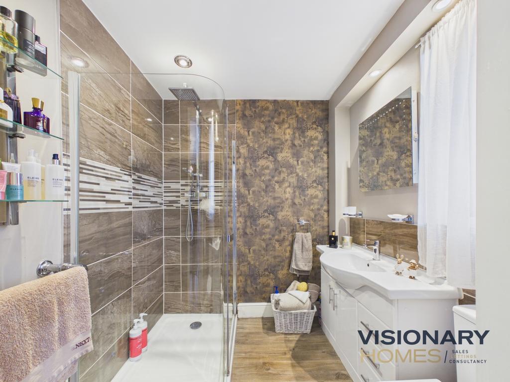 Ensuite