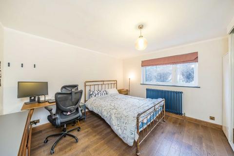 2 bedroom house for sale, Woodbourne Close, London SW16