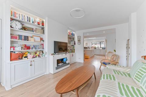 5 bedroom semi-detached house for sale, Barton Green, New Malden, KT3
