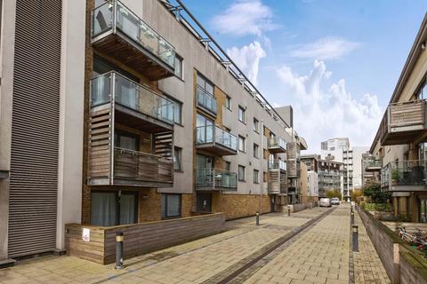 2 bedroom flat for sale, Kingscote Way, Brighton