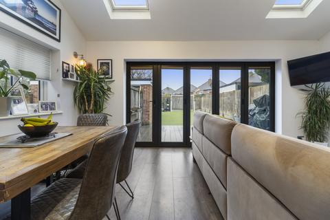 3 bedroom semi-detached house for sale, Worcester WR3