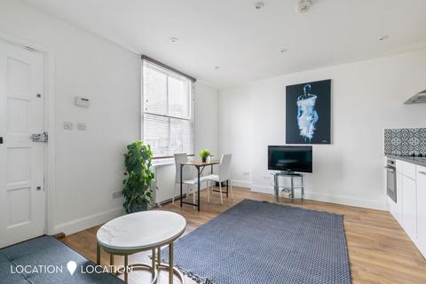 2 bedroom flat to rent, Kingsland Road, London, E8