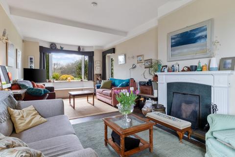 5 bedroom detached house for sale, Sussex Road, Petersfield, GU31