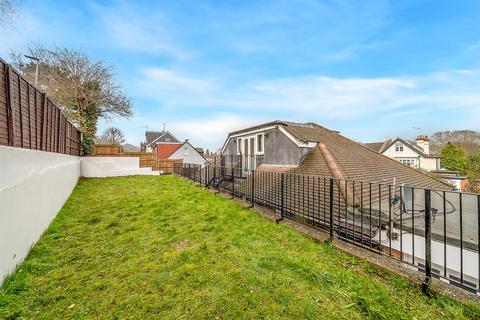 undefined, Ravensbourne Avenue, Shortlands, Bromley, BR2