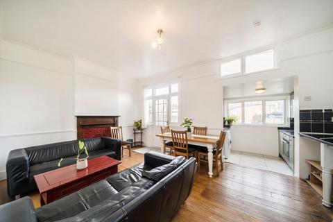 3 bedroom house for sale, Undine Street, London SW17