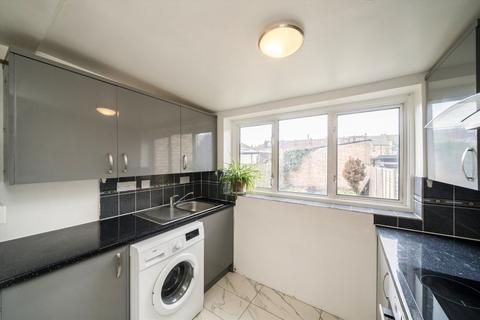 3 bedroom house for sale, Undine Street, London SW17