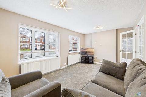 undefined, Henderson Close, Wirral CH49