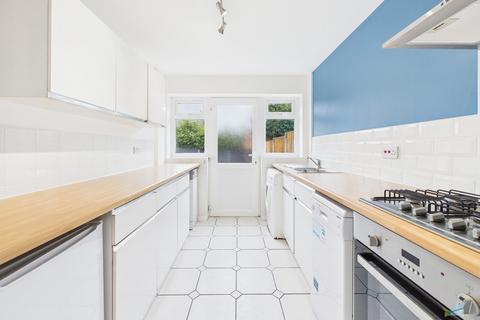undefined, Henderson Close, Wirral CH49