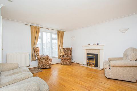 4 bedroom detached house for sale, Middle Grass, Wellingborough NN9