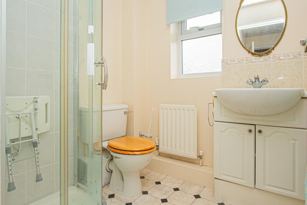 En Suite Shower Room