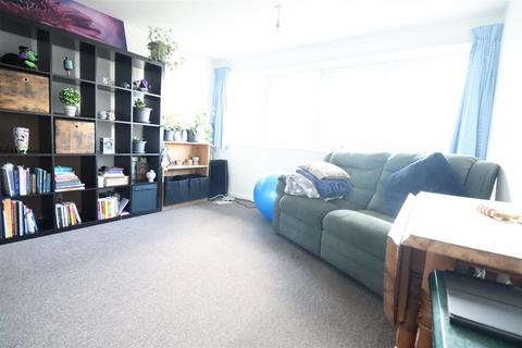 1 bedroom apartment for sale, Bramble Avenue, Conniburrow, Milton Keynes