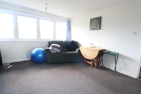 1 bedroom apartment for sale, Bramble Avenue, Conniburrow, Milton Keynes