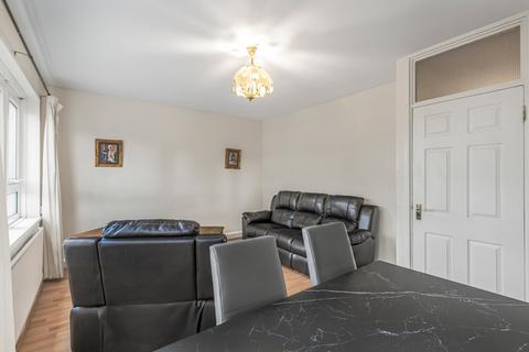 2 bedroom flat to rent, Abbots Manor, Pimlico, London, SW1V