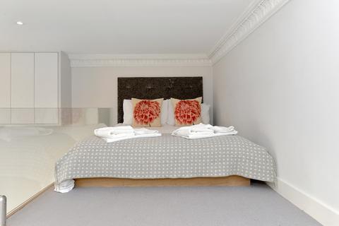 undefined, Lexham Gardens, Kensington, London, W8