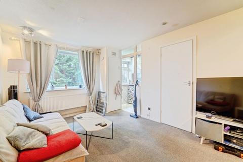 undefined, Massey Close, Bedford MK42