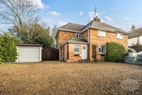 undefined, Ayling Hill, Aldershot, Hampshire, GU11