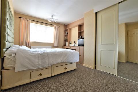undefined, Trinity Road, Stamford