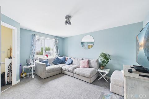 3 bedroom semi-detached house to rent, Penn An Dre, Truro