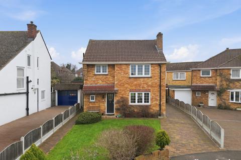3 bedroom detached house for sale, Pines Road, Chelmsford, CM1