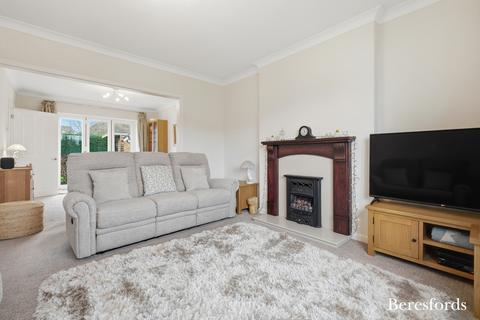 3 bedroom detached house for sale, Pines Road, Chelmsford, CM1