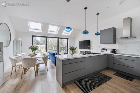 undefined, Talbot Road, Carshalton