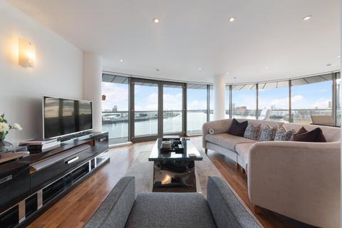 2 bedroom apartment for sale, New Providence Wharf, 1 Fairmont Avenue, London, E14
