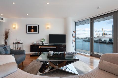 2 bedroom apartment for sale, New Providence Wharf, 1 Fairmont Avenue, London, E14