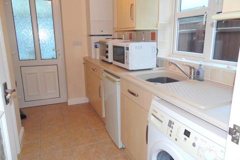 2 bedroom detached bungalow for sale, Colsuan Gardens, Long Sutton