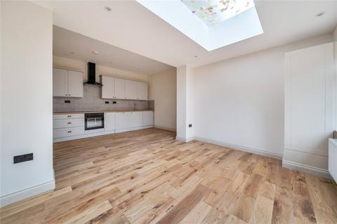 undefined, Avenue Gardens, London
