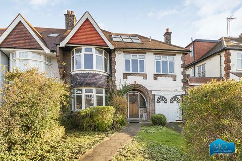 undefined, Church Vale, East Finchley, London, N2