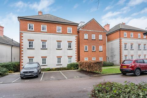 2 bedroom apartment for sale, Gawton Crescent, Netherne On The Hill