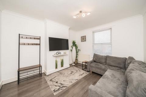 undefined, Bensham Grove, Thornton Heath